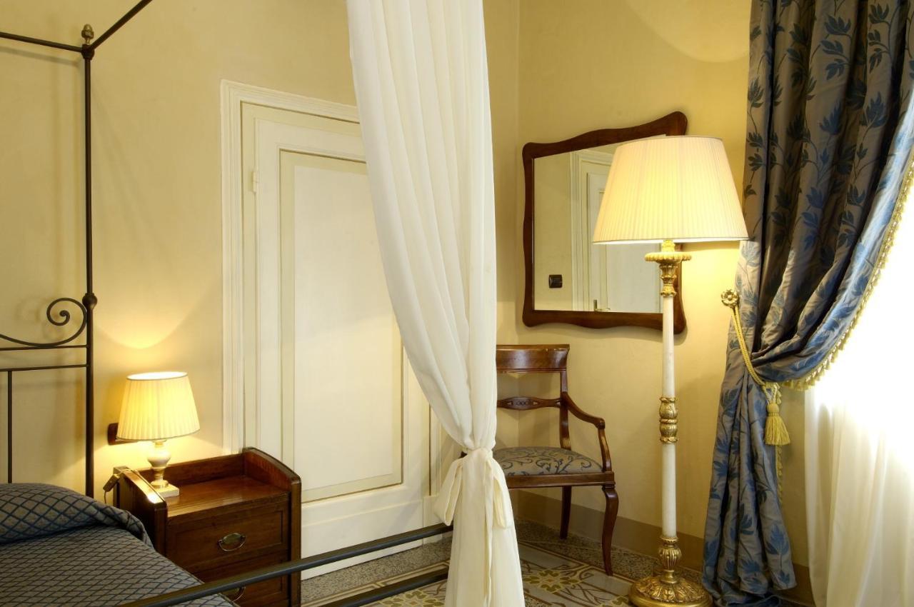 Castello Montegiove Hotel Fano Szoba fotó